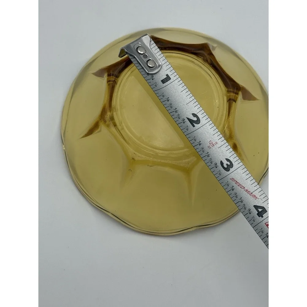 Yellow Amber Glass Bowl Mid Century‎ Modern Look Scalloped Edge 5x2 Vintage